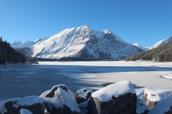 Figure 1. Snowpack in the mountains. Snow accumulates on mountains throughout the winter. This stored water is referred to as snowpack [1].