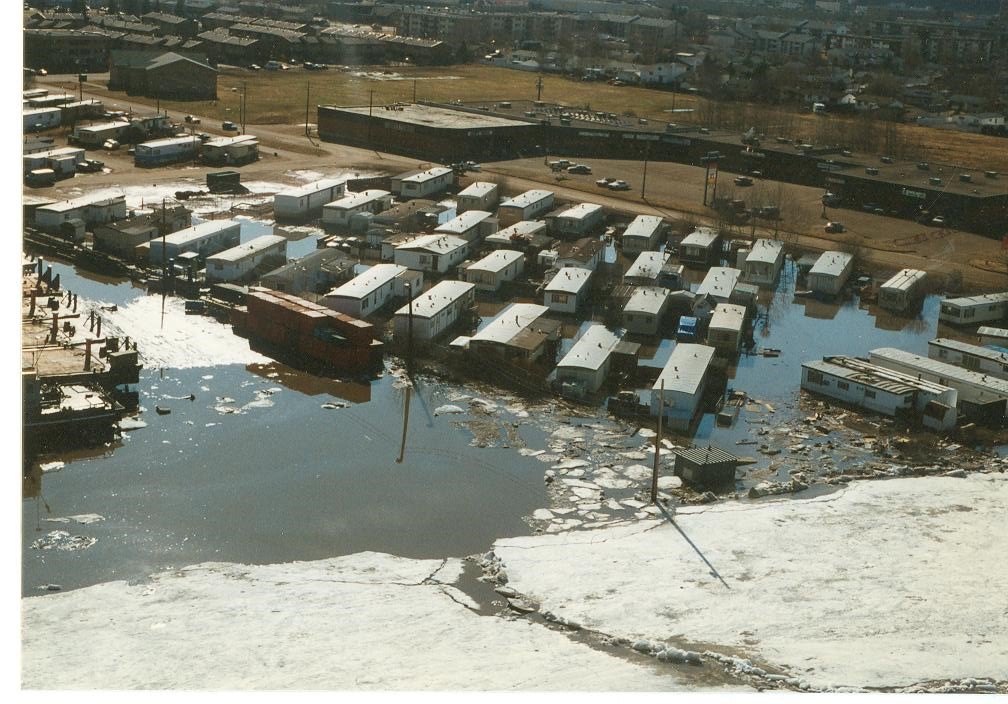 Fort McMurray, April 1997. Photo courtesy of Alberta Environment and Parks.