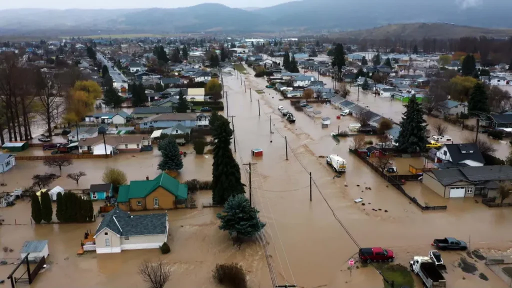 Picture of Flooding of the Coldwater River, in BC, 2021