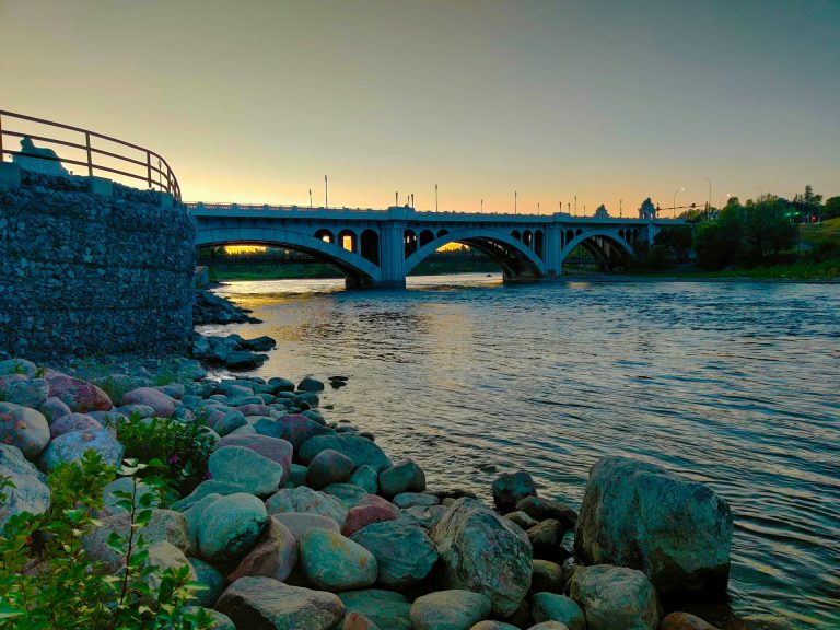 Photograph of the Centre Street bridge over the Bow River in Calgary.